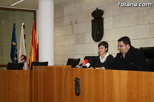 Entrega de diploma de cursos formativos de Proyecto Labor - 1
