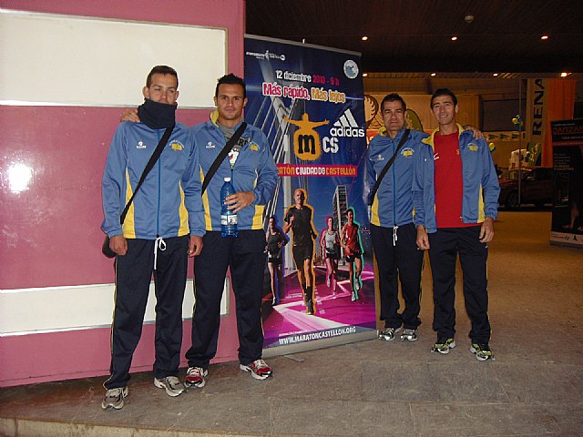 El Club Atletismo Totana estuvo presente en la maratón de Castellón, Foto 1