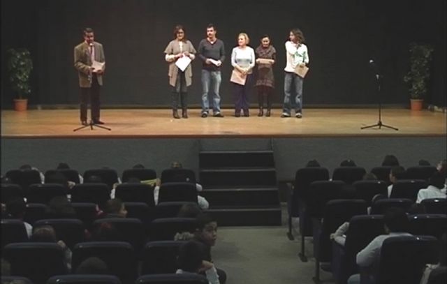 Los escolares traen aires navideños a Las Torres de Cotillas - 1, Foto 1