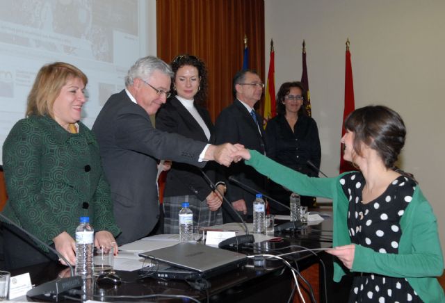 38 alumnos de la Universidad de Murcia completarán sus estudios en América Latina con las becas ILA - 1, Foto 1