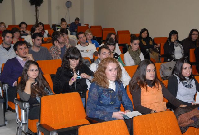 38 alumnos de la Universidad de Murcia completarán sus estudios en América Latina con las becas ILA - 2, Foto 2