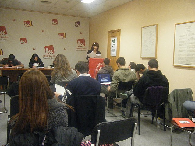 Celebrada la II Conferencia de Estudiantes de la UJCE en la Región de Murcia, Foto 2