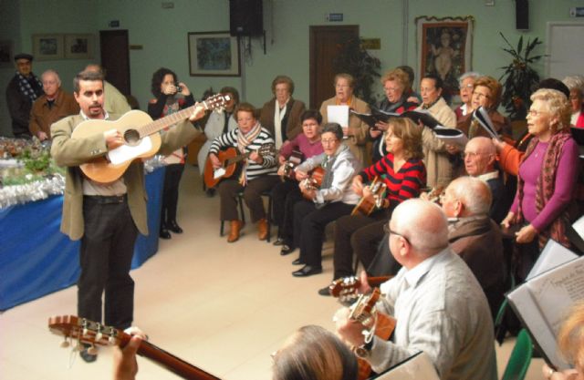 Los mayores torreños ya disfrutan de su tradicional Belén - 5, Foto 5