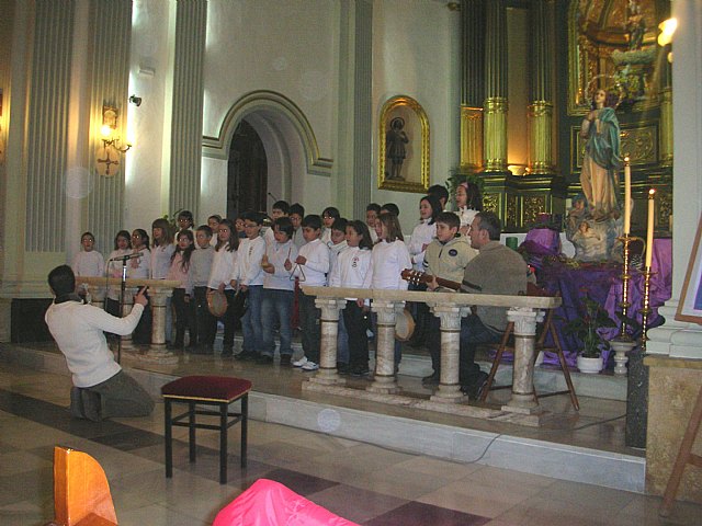 Unos 200 niños participan en el III Certamen Escolar de Villancicos de Santomera - 3, Foto 3
