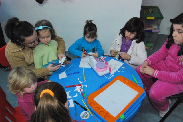 More than 400 children participate in recreational and educational activities and educational support classes of the five Edutec the municipality, Foto 3
