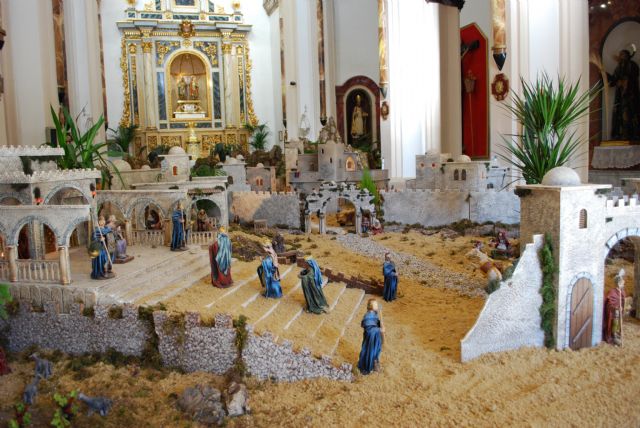 El belén municipal representa 18 misterios a través de más de 800 figuras - 4, Foto 4