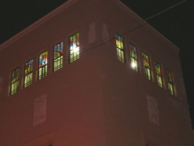 Con la inauguración de unas vidrieras en el instituto finalizaron los actos sobre el arzobispo Juan Lozano - 1, Foto 1