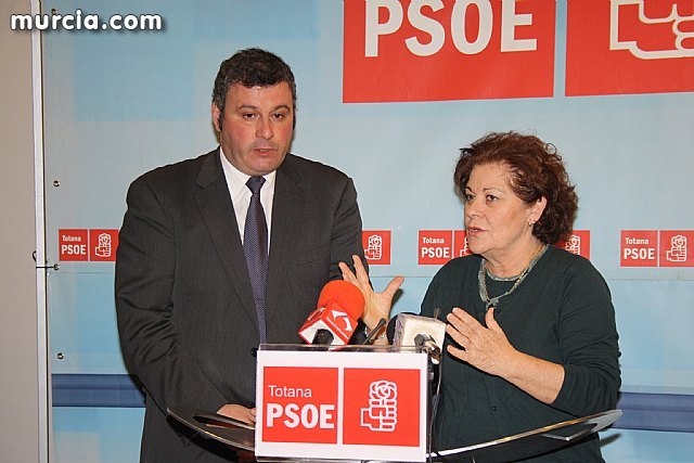 Rosique asegura que Valcárcel rehuye afrontar la grave situación de la economía murciana, Foto 1