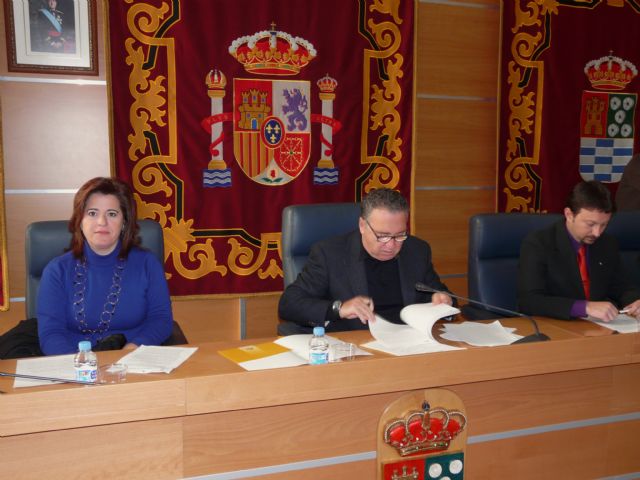El Ayuntamiento firma convenios de colaboración con doce organizaciones sociales, que recibirán subvenciones por un total de 257.000 euros - 3, Foto 3
