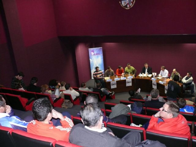 Jumilla necesita una ordenanza de uso de instalaciones deportivas y otra de concesión de subvenciones - 2, Foto 2