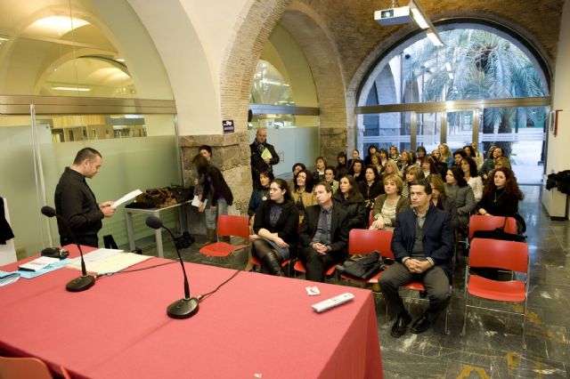 32 mujeres podrían decir adiós al desempleo gracias al Taller de Atención a Dependencia de la ADLE - 2, Foto 2