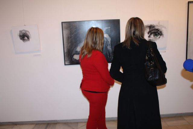 Inaugurada la exposición de pintura Mírame de Nuria Navarro Sánchez en Torre-Pacheco - 1, Foto 1