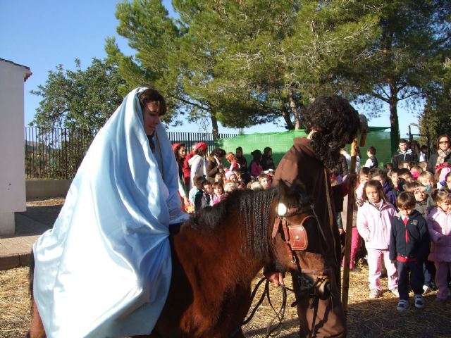 Los alumnos de Elcano dan vida al Nacimiento de Jesús - 3, Foto 3