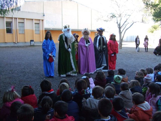 Los alumnos de Elcano dan vida al Nacimiento de Jesús - 5, Foto 5