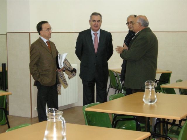 González Tovar destaca la labor de Jesús Abandonado con los más necesitados - 2, Foto 2