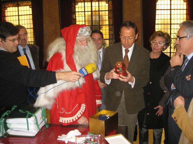 Papá Noel visita el Pleno - 2, Foto 2