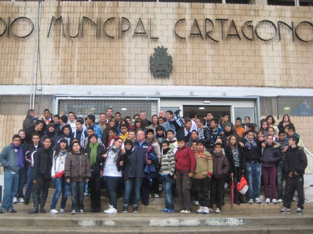 El programa Colegas clausura sus actividades celebrando la victoria del Cartagena - 1, Foto 1