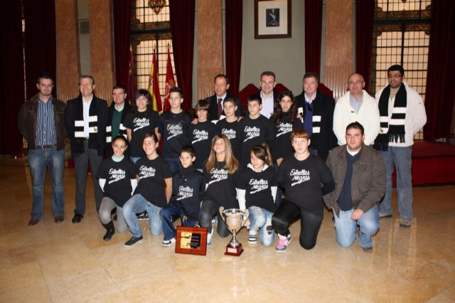 El Alcalde felicita a las Estrellas Negras de Algezares tras proclamarse campeones de España - 2, Foto 2