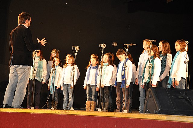 Gran participación de la XIV Muestra de Villancicos Ciudad de Mula - 1, Foto 1