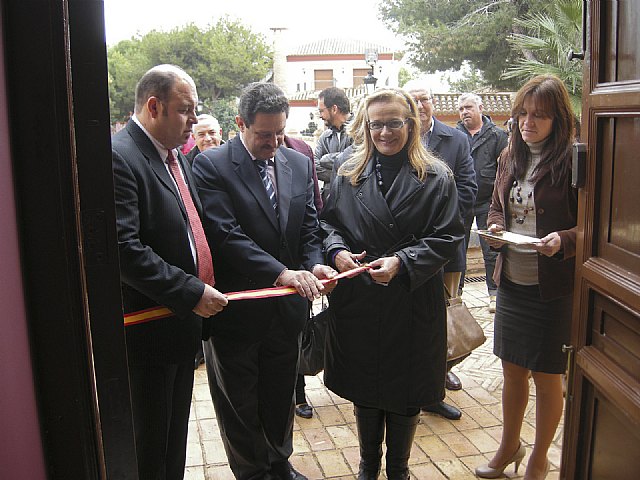 La directora general de Turismo inaugura el nuevo Museo Arqueológico de San Pedro - 1, Foto 1
