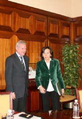 Valcrcel acuerda con la ministra Aguilar revisar el proyecto de entubamiento del ro Segura en la Vega Alta