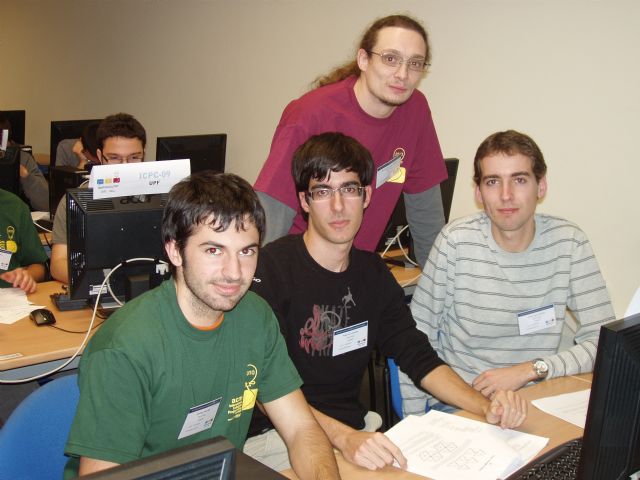 Alumnos de la Universidad de Murcia consiguen una medalla de plata en concurso de programación - 2, Foto 2