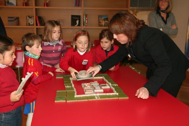 Taller en familia para construir Cartago Nova - 1, Foto 1