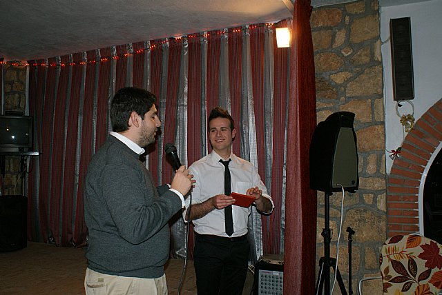 Los mayores del Asilo de San Diego disfrutan de la música en la gala organizada por Nuevas Generaciones - 3, Foto 3