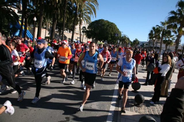 Más de 2.000 personas en la San Silvestre cartagenera - 5, Foto 5