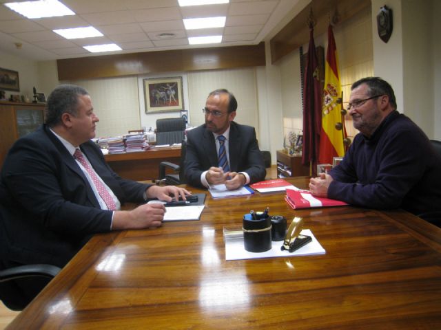 El alcalde de La Unión presenta a Salvador Marín las conclusiones de la mesa local de empleo - 1, Foto 1