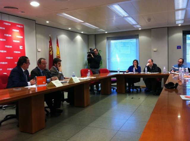 Las Administraciones Públicas deben a las constructoras murcianas una media de más de dos millones de euros - 1, Foto 1