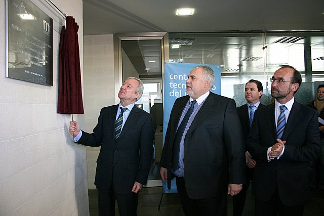 Las nuevas instalaciones del Centro Tecnológico del Metal disponen de novedosos laboratorios de equipos de extinción de incendios - 3, Foto 3