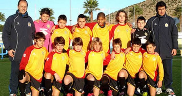 El equipo Kelme ganador del IX Torneo de Navidad de fútbol base alevín - 1, Foto 1