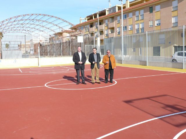 Abre al público la nueva pista de baloncesto situada en Ronda Poniente - 1, Foto 1