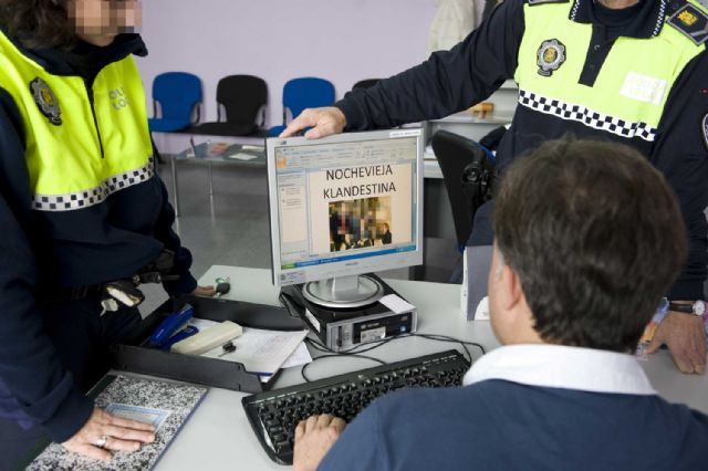 La Policía Local rastrea en internet la organización de fiestas ilegales - 1, Foto 1