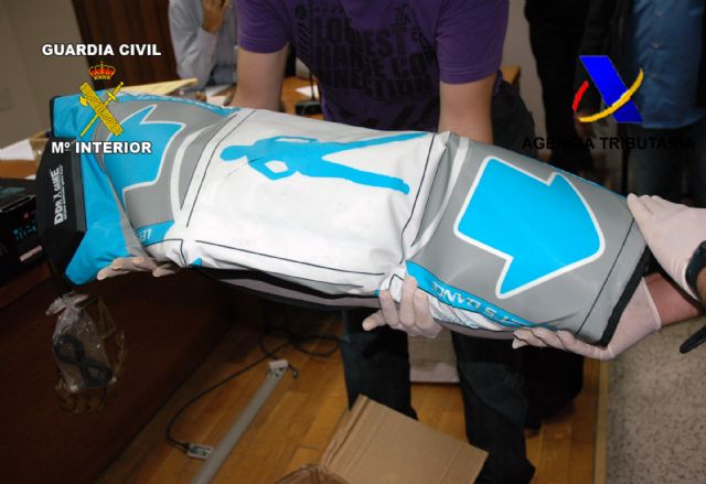 La Guardia Civil y la Agencia Tributaria luchan conjuntamente contra el trfico de drogas en la Regin de Murcia - 7