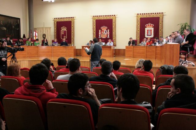 Ocho convenios con distintas asociaciones yeclanas centran el último Pleno del año - 1, Foto 1