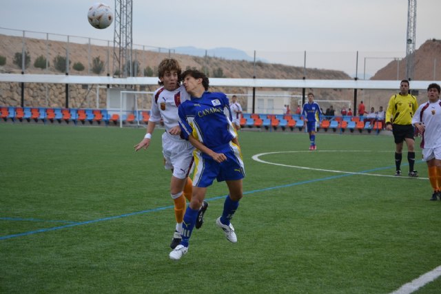 La selección cadete de fútbol cae 1-2 frente a Canarias, Foto 1