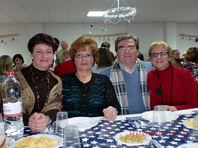 La Cena de Navidad organizada por el Telfono de la Esperanza en Murcia congreg a mas de 400 personas - 16