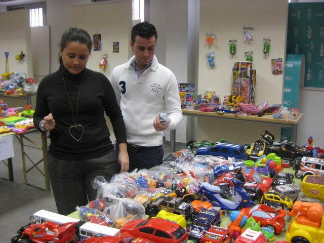 Cuatro mil kilos de juguetes para los niños más desfavorecidos - 2, Foto 2