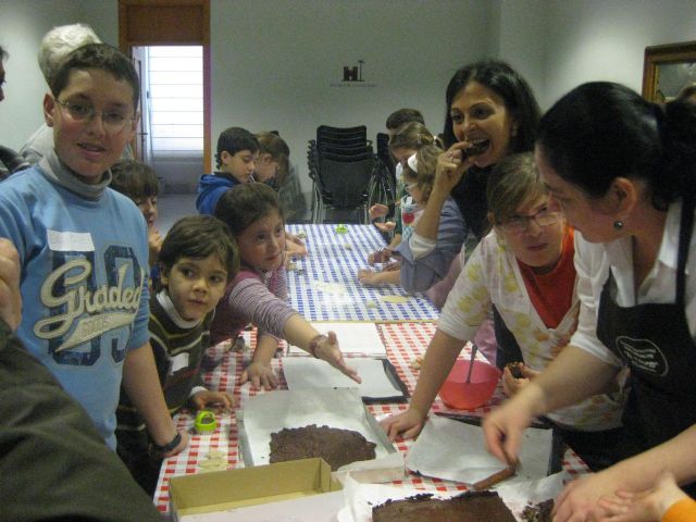 Lleno absoluto en los talleres infantiles organizados por el Museo de la Ciudad - 2, Foto 2