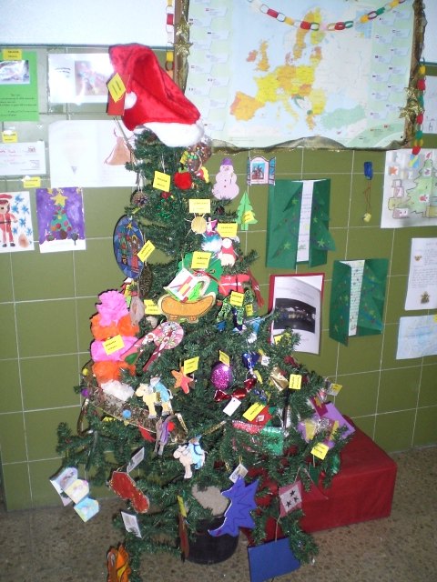Quince centros escolares de la Región intercambian adornos navideños con colegios de la Unión Europea - 1, Foto 1
