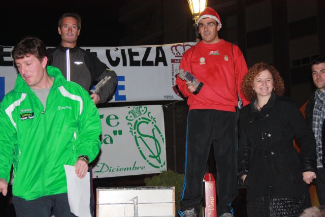 Los atletas abaraneros conquistan la primera San Silvestre y se sitúan en lo más alto del pódium - 1, Foto 1