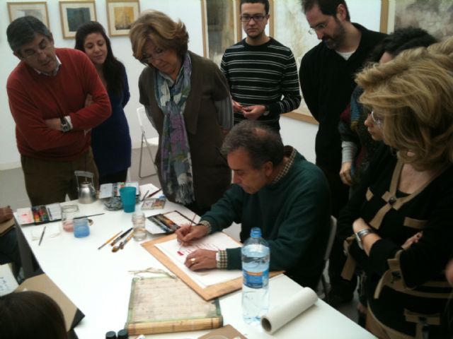 Treinta personas aprenden la técnica de la acuarela de la mano de Pedro Cano en Blanca - 1, Foto 1