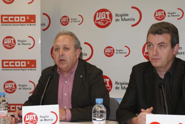 UGT y CCOO piden a Zapatero que suspenda la ley de recortes del Gobierno murciano por conflicto de competencias - 1, Foto 1