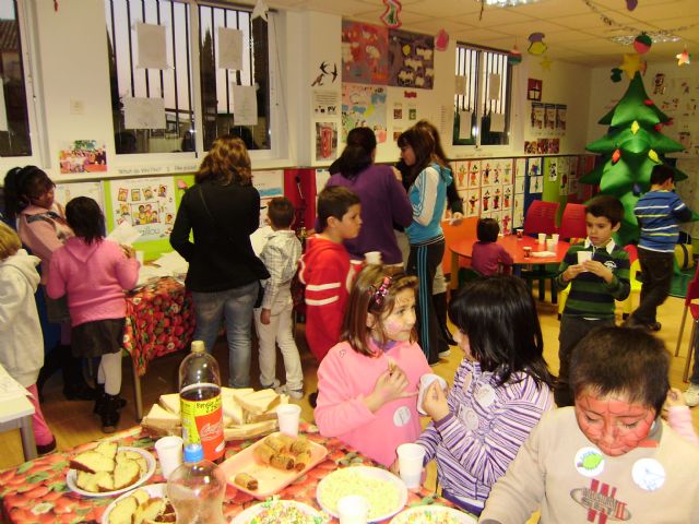 Los niños que asisten a la eduteca de inglés Tallin Space disfrutaron de talleres y actividades en su fiesta de navidad, Foto 3