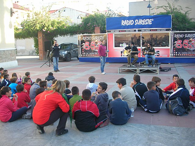 Comida, ropa y juguetes para bebés - 1, Foto 1