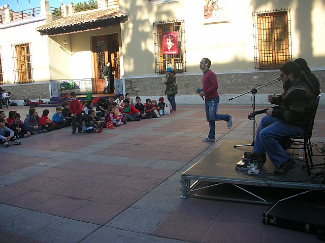 Comida, ropa y juguetes para bebés - 2, Foto 2