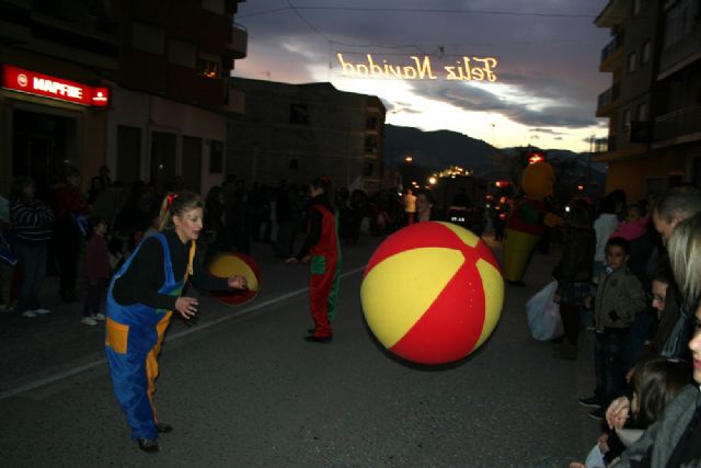 Los Reyes Magos llenan de regalos las calles de Cehegín - 4, Foto 4
