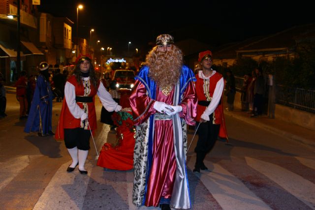 Los Reyes Magos despiertan la ilusión de los niños de Lorquí con su Cabalgata - 3, Foto 3